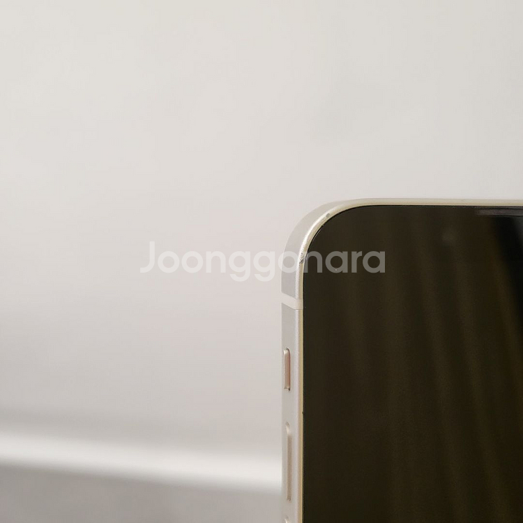 아이폰13미니 / 256GB / 68% / 10-19--8