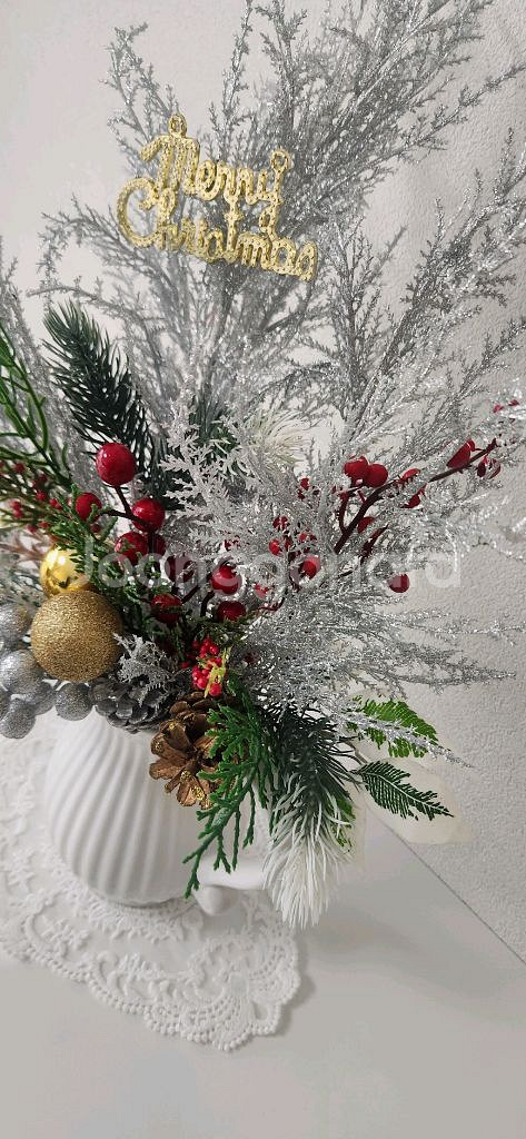 새상품)풍성한 크리스마스 조화 저그도자기 화병--1