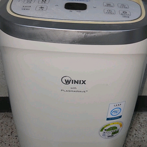 플라즈마웨이브 제습기 위닉스 제습기 10리터입니다