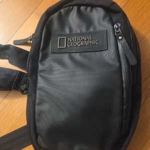 내셔널지오그래픽 슬링백