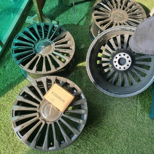 19인치 슈거레이 휠(신품급)