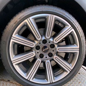 미니쿠퍼 F54 18인치 225 40 18 타이어 2본