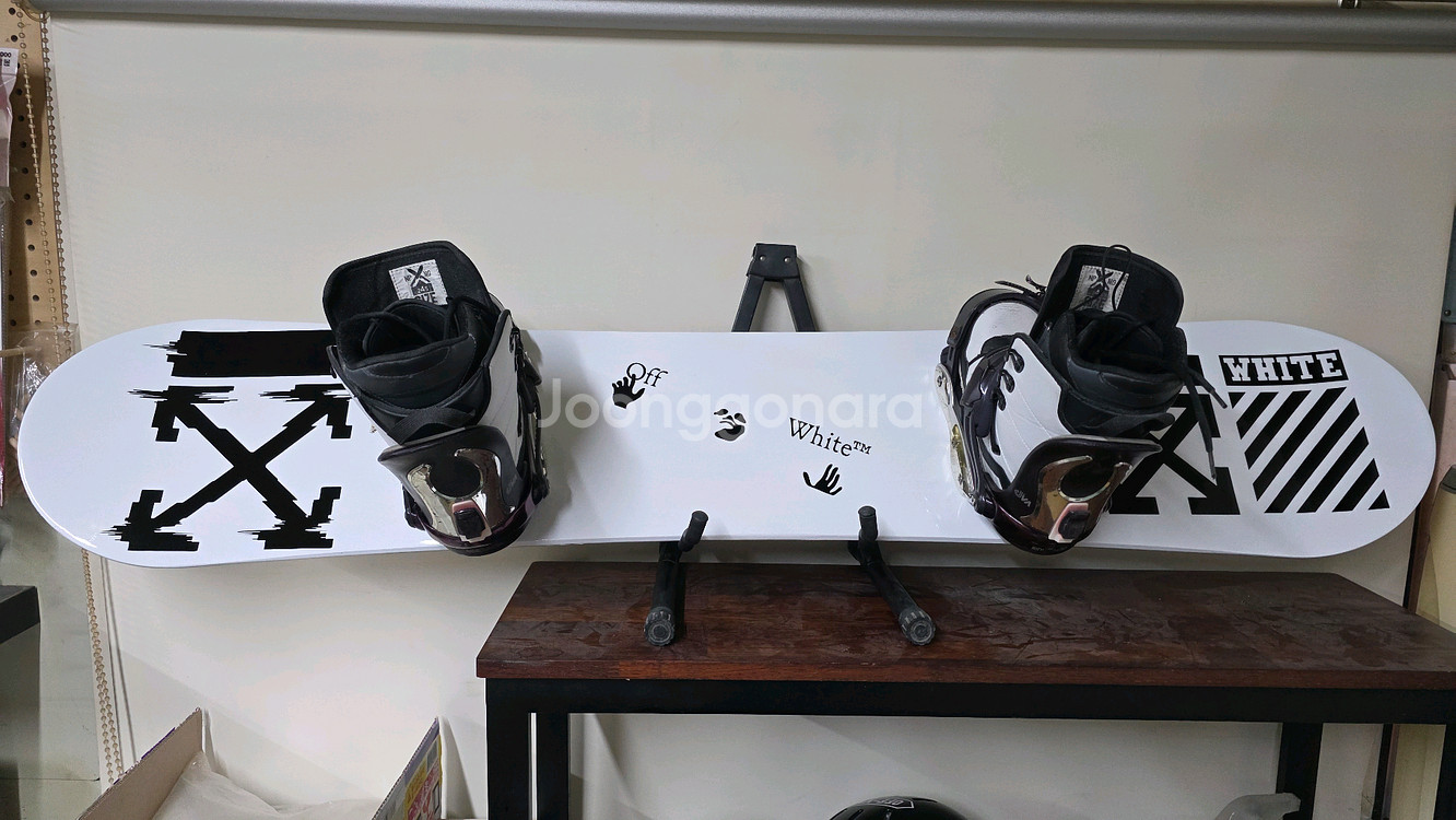 커스텀페인팅 스노우보드 보드 152cm+바인딩 세트+헬멧--0