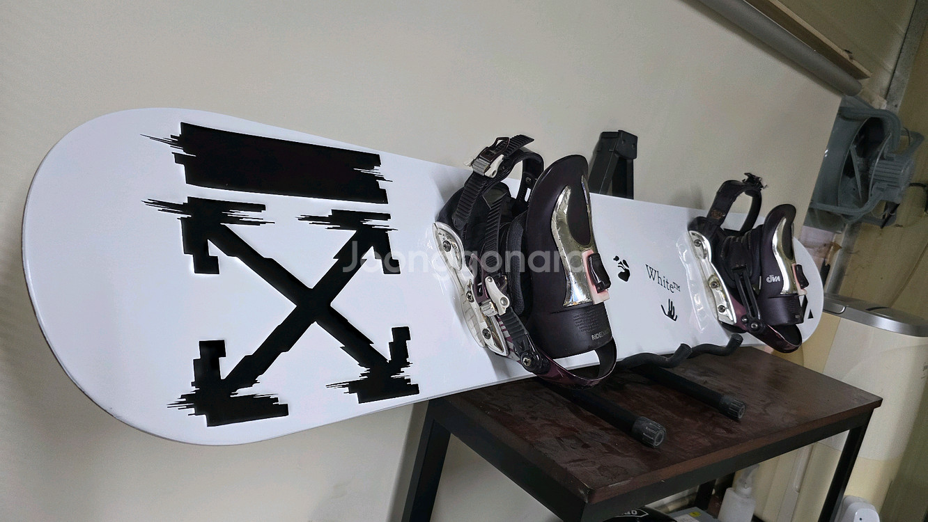 커스텀페인팅 스노우보드 보드 152cm+바인딩 세트+헬멧--2