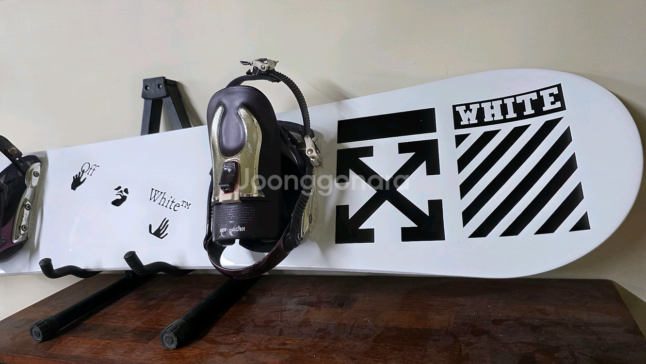 커스텀페인팅 스노우보드 보드 152cm+바인딩 세트+헬멧--1