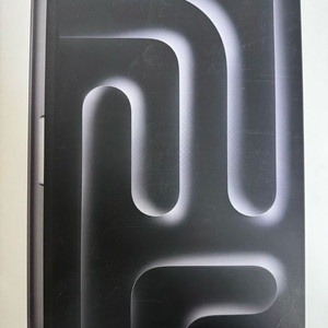 맥북프로m3 16인치 18gb/1tb 423>250만팝니다 단순개봉