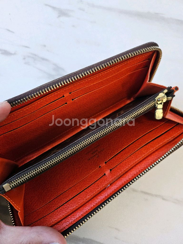 루이비통 모노그램 지퍼돌이 장지갑--4