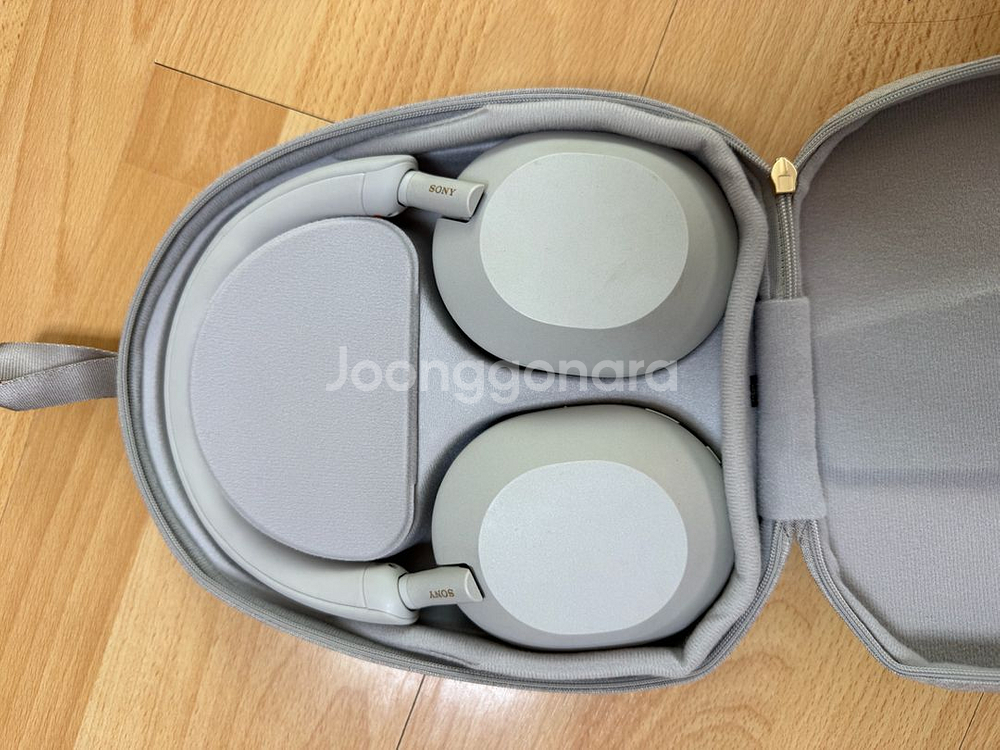소니 노이즈캥슬링 헤드셋 1000xm5 실버--0