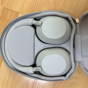 소니 노이즈캥슬링 헤드셋 1000xm5 실버