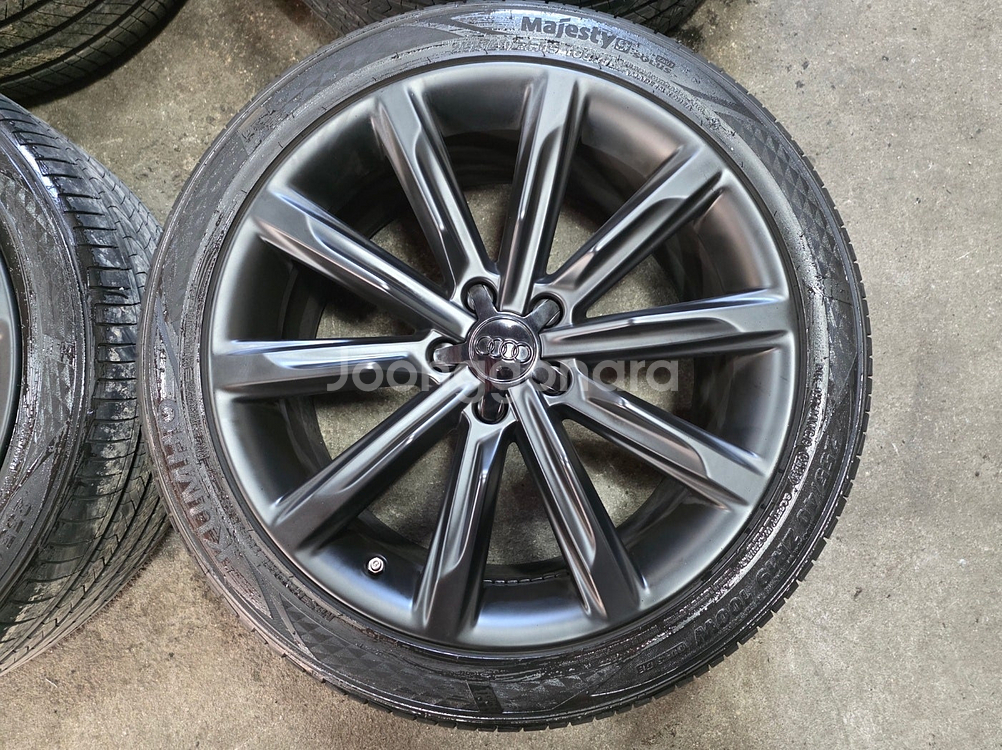[중고휠] 19인치 아우디A7 순정휠타이어 한대분 판매--3