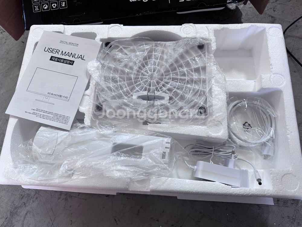 XESTA 24인치 FHD 모니터--5