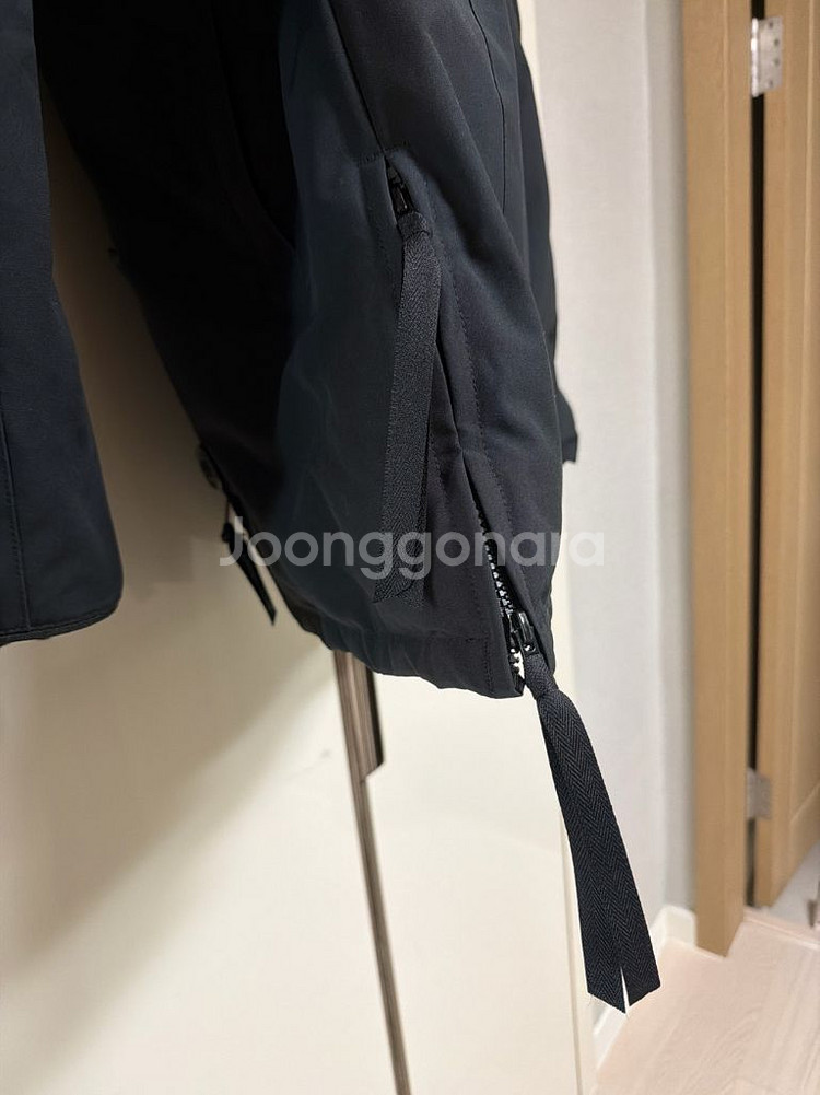 캐나다구스 패딩 점퍼--2