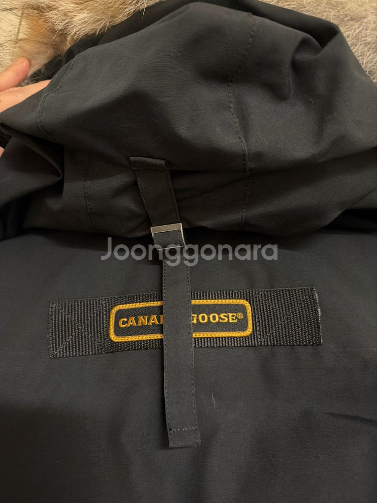 캐나다구스 패딩 점퍼--9