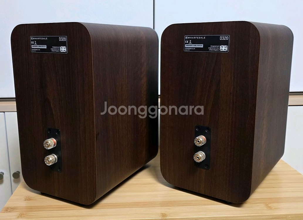 와피데일 D320 북셸프 스피커--4