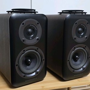 와피데일 D320 북셸프 스피커