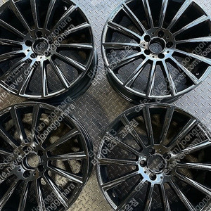 [중고휠] 19인치 벤츠 마차st 유광블랙 중고휠 한대분