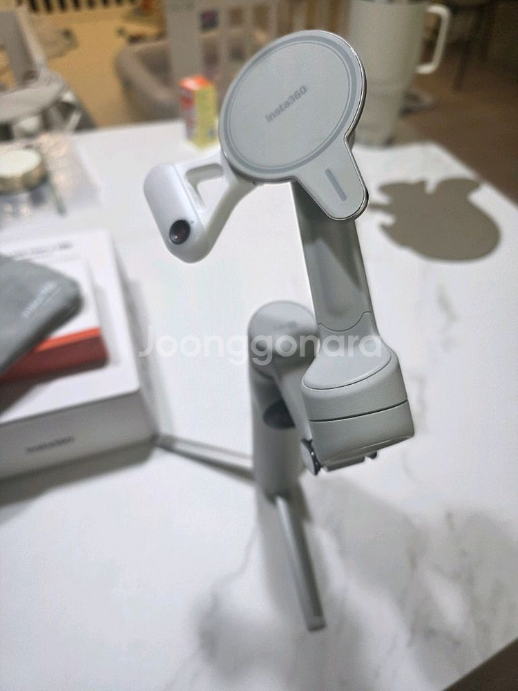 인스타360 플로우2 프로 AI 트래커 키트--1