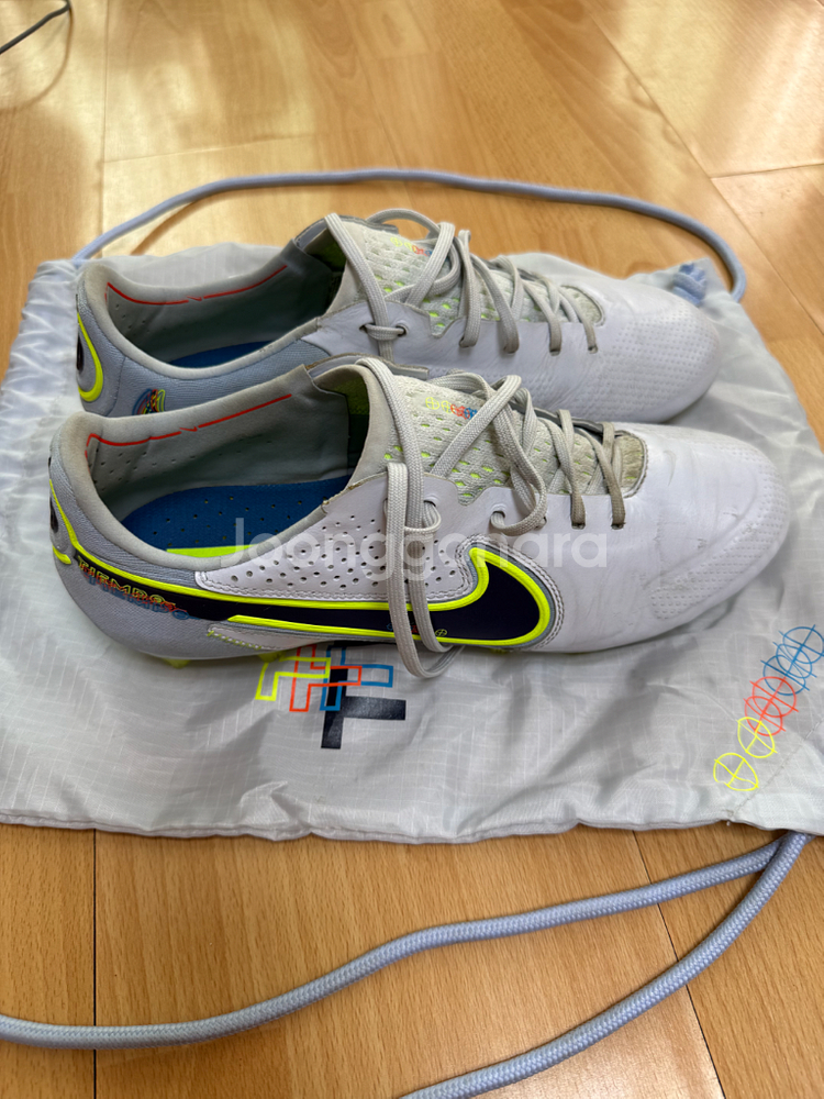 나이키 티엠포 레전드9 엘리트 HG 천연가죽 축구화 275mm--1