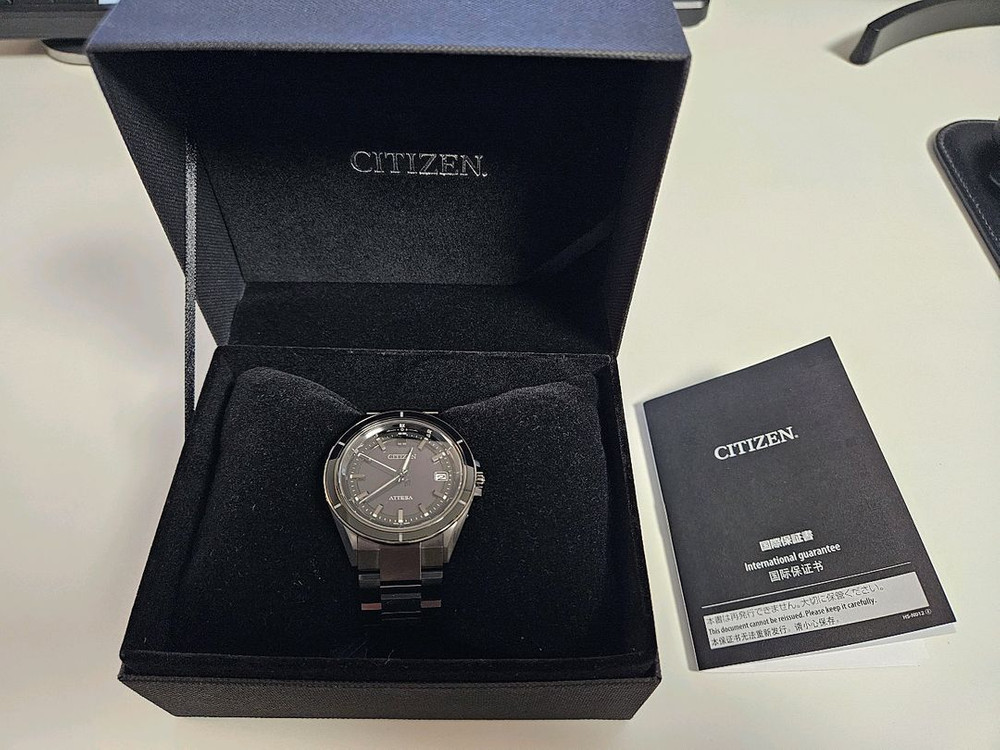 시티즌 아테사 CB3035-72E 새상품급 판매--1