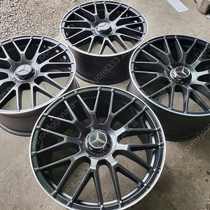 [중고휠] 19인치 벤츠CLS63AMG st 무광블랙폴리쉬 한대분