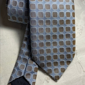 에르메스 실크 넥타이