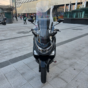 UHR125 25년식 블랙 신차급 (#PCX , #NMAX)