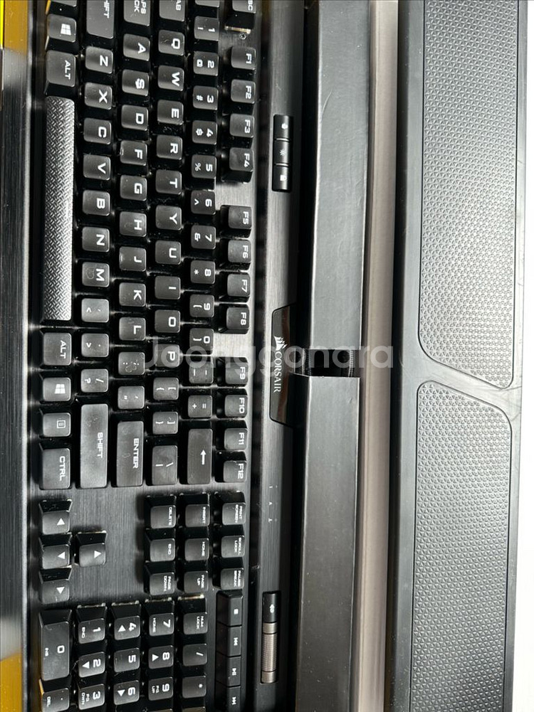 커세어 K70 RGB MK.2 키보드 적축 + 커세어 PBT 키캡--1