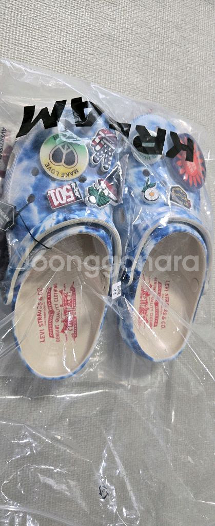 크록스 x 리바이스 501 콜라보 샌들 280사이즈--2