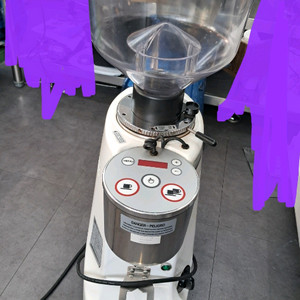 메저 로얄 그라인더 판매합니다