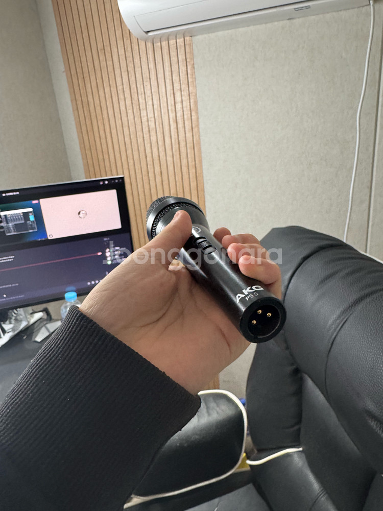 AKG P5S 다이나믹 마이크--1