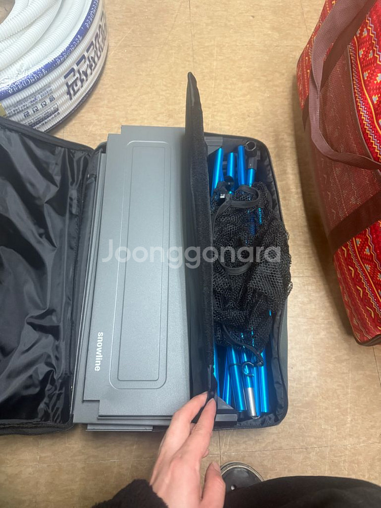 스노우라인 캠핑 접이식 테이블--1