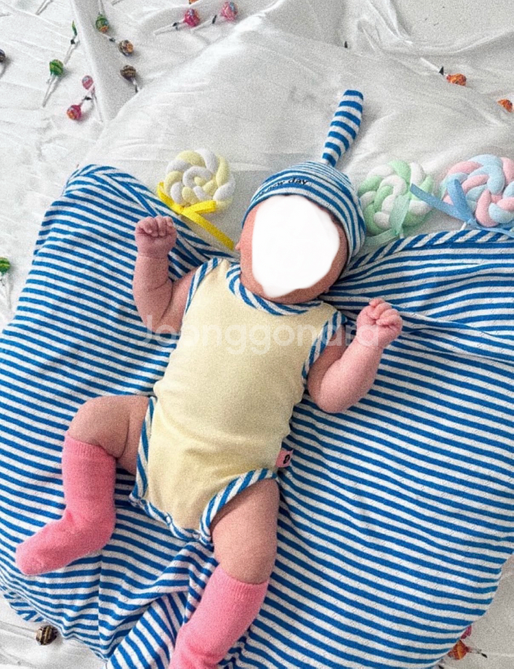 오뉴데이 롤리팝시리즈 나시수트 꼭지모자 신생아 딸꾹질모자 비니 블루독 바디수트--0