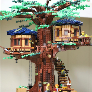 레고 21318 트리하우스 팝니다.