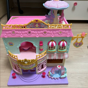 새콤달콤 캐치티니핑 빌리지 디저트샵