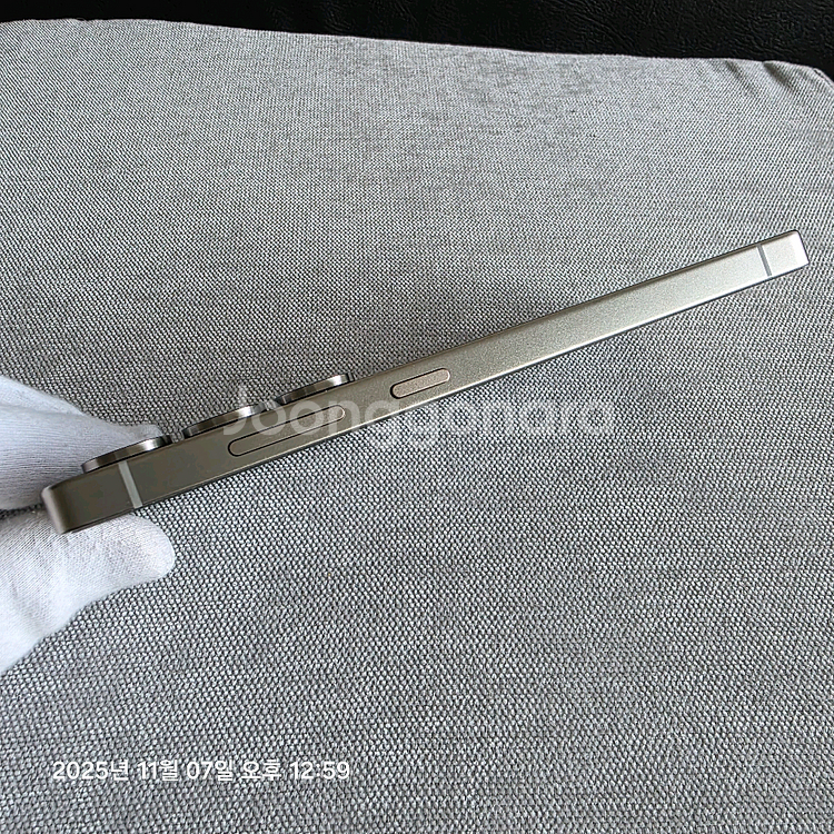 갤럭시S25 울트라 256G.거의 새상품--7