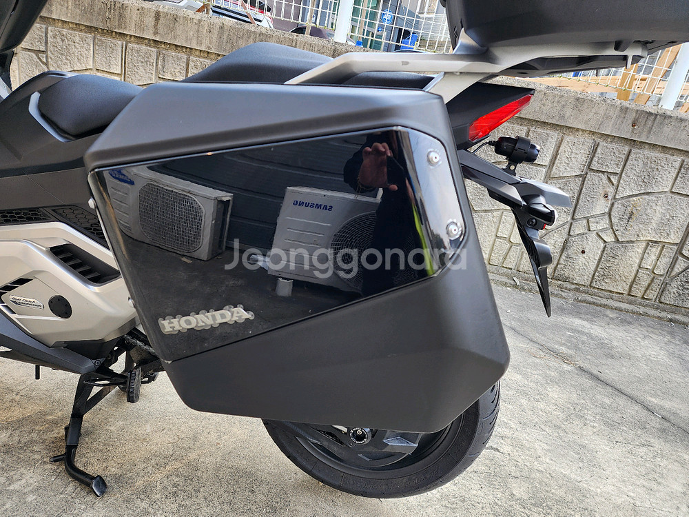 23년식 혼다 포르자 750 맷블랙 판매--9