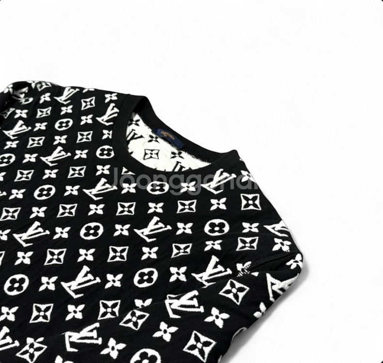 [ M / 새상품급 ]루이비통 모노그램 맨투맨--1