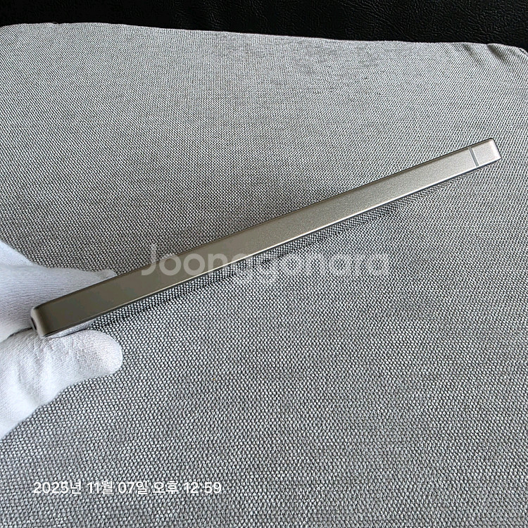 갤럭시S25 울트라 256G.거의 새제품--5