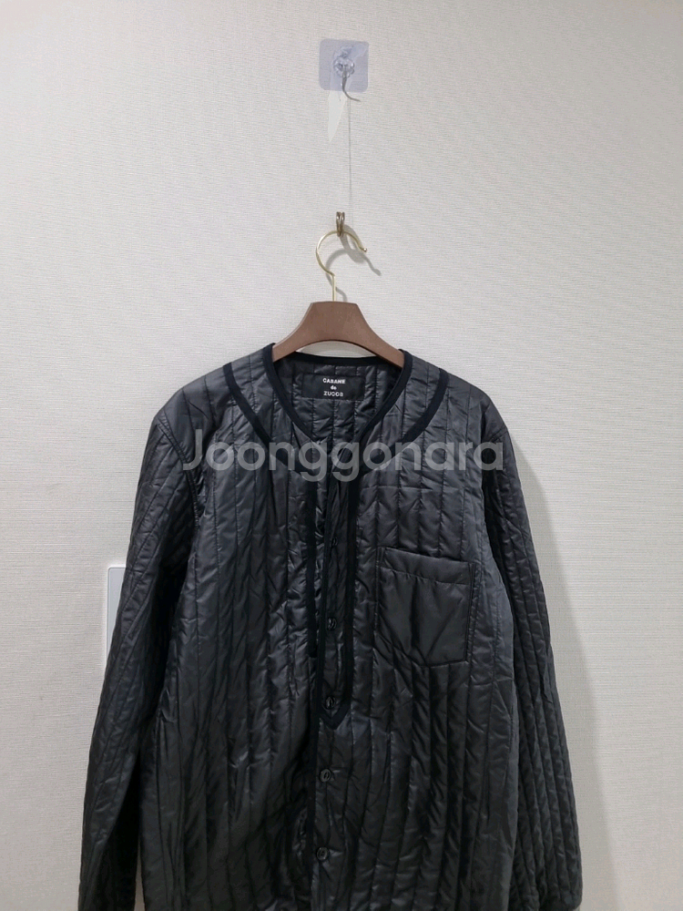 카반 드 주카 블랙 퀼팅 자켓--1