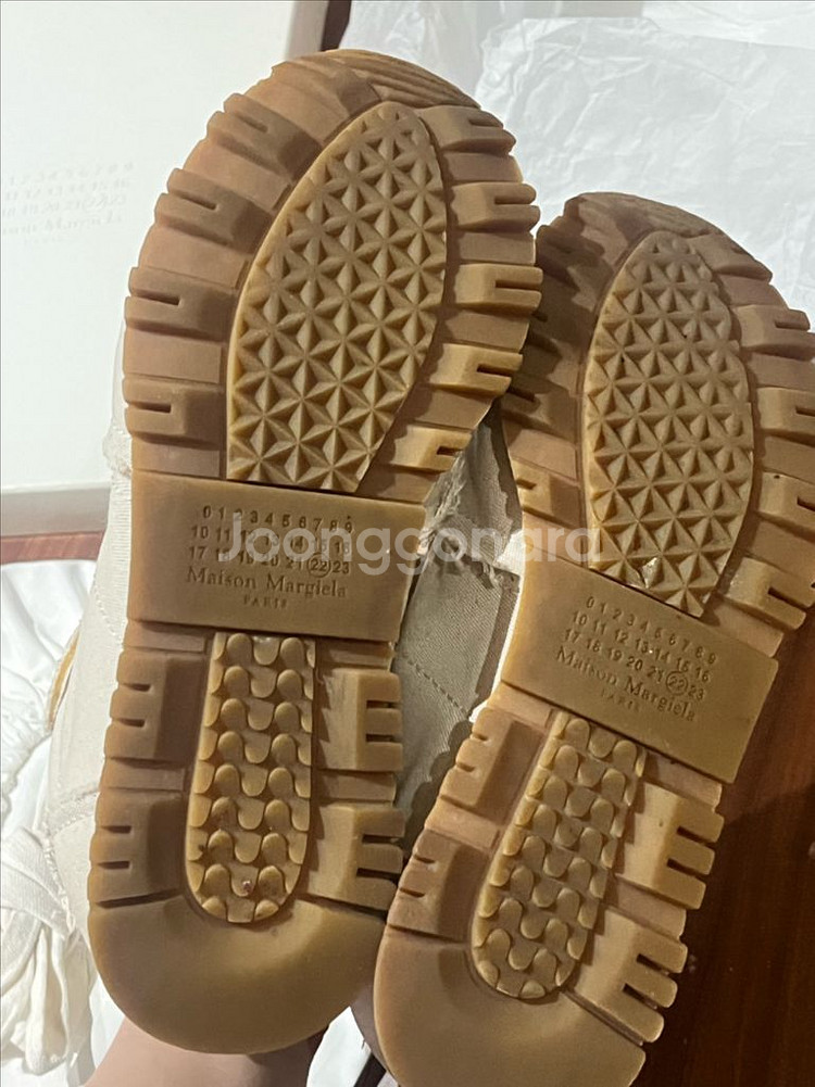 메종마르지엘라 러너 오프화이트 레플리카 스니커즈--7