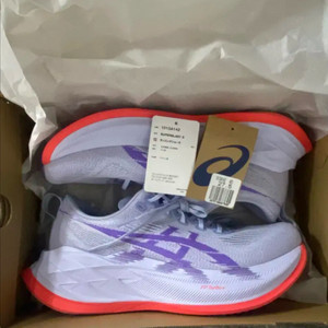 아식스 슈퍼블라스트2 러닝화 275미리