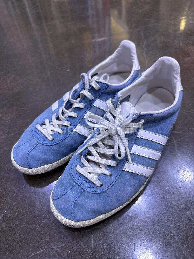 아디다스 가젤 스웨이드 스니커즈 블루스카이 235--0