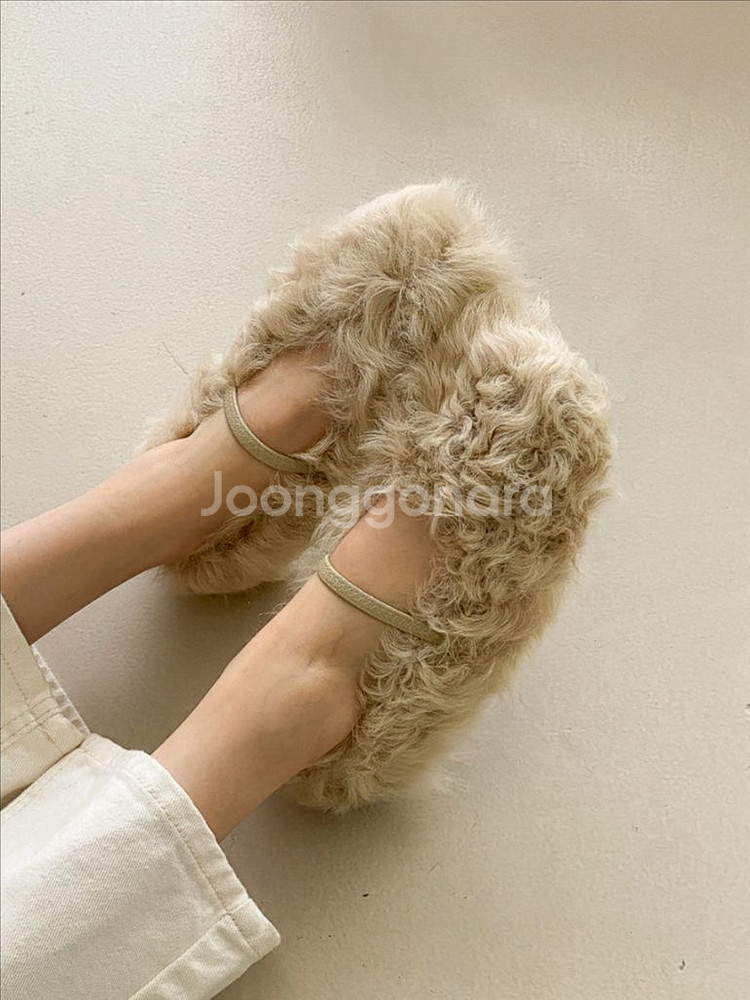 <새상품> 양털 메리제인 2color--3