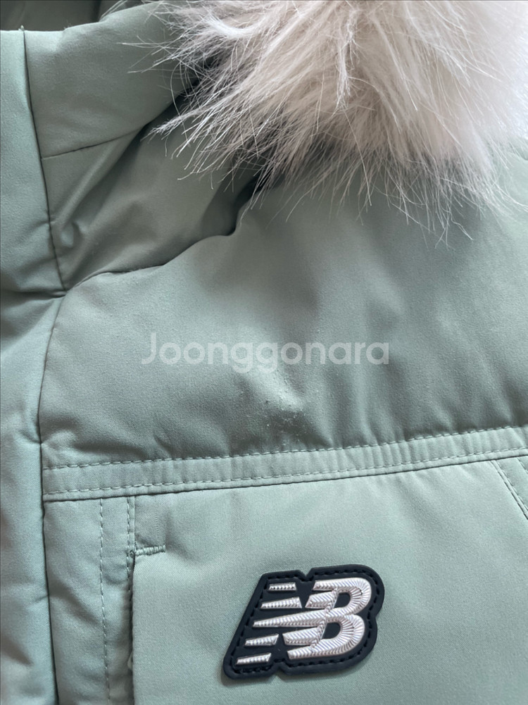 뉴발란스키즈 미디패딩 140사이즈--8