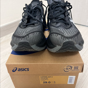 아식스 슈퍼블라스트2 러닝화