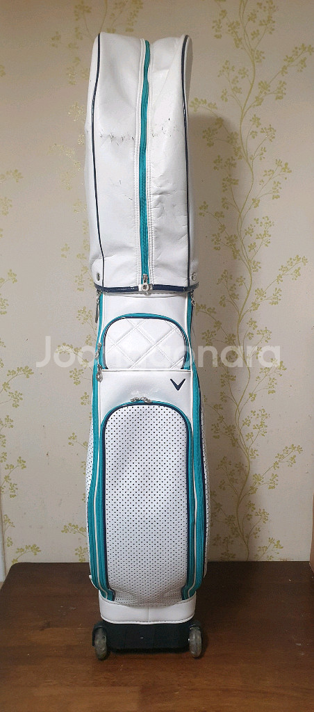 캘러웨이 바퀴달린 휠 골프백 판매해요 ( 여성용 )--0