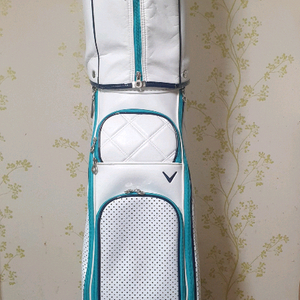 캘러웨이 바퀴달린 휠 골프백 판매해요 ( 여성용 )