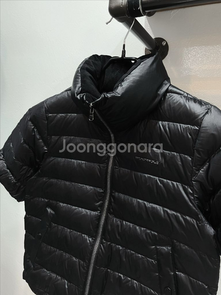 (55) 와이드앵글 블랙 여성 구스다운 반팔형 골프패딩조끼--1