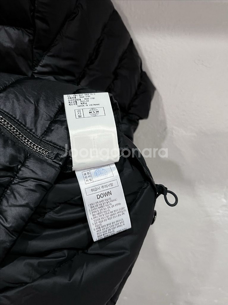 (55) 와이드앵글 블랙 여성 구스다운 반팔형 골프패딩조끼--4