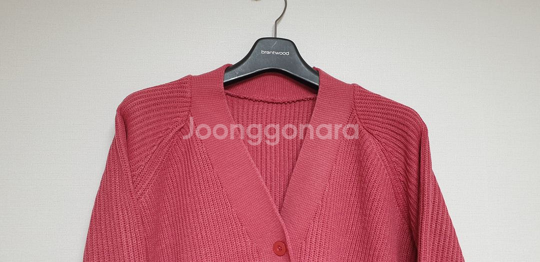 여성 브이넥 니트 가디건 오버핏 진핑크--2